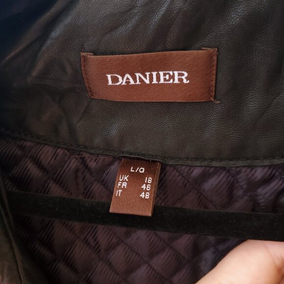 Danier Leather Jacket with Quilted Lining - Picture 3 of 15
